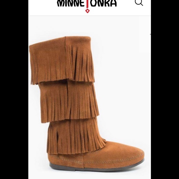 Minnetonka 3 layer fringe suede boots size 8 - Picture 1 of 7